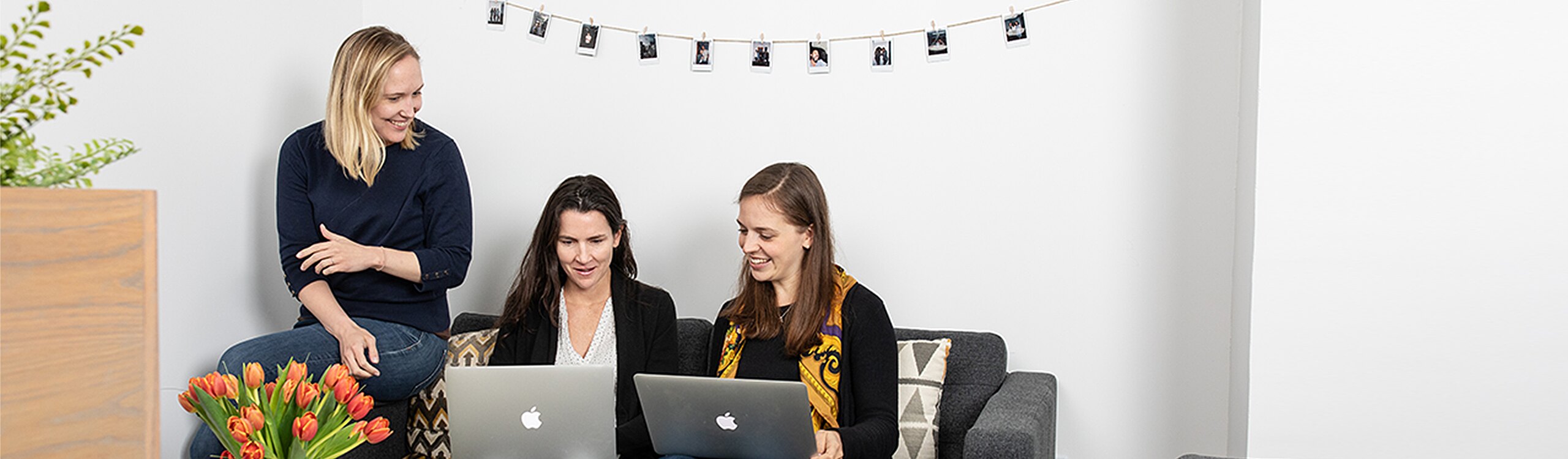 Three happy On-Rampers discuss their work.
