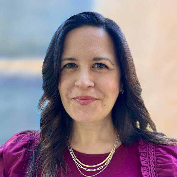 Photo of Lindsay Bruce